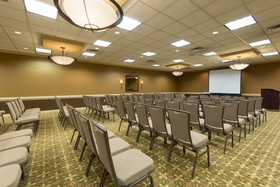 Doubletree by Hilton Washington Meadow Lands Casino Area