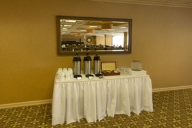 Doubletree by Hilton Washington Meadow Lands Casino Area