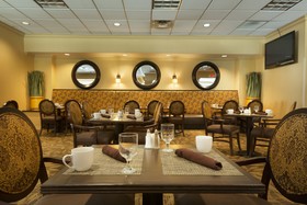 Doubletree by Hilton Washington Meadow Lands Casino Area