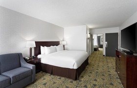 Doubletree by Hilton Washington Meadow Lands Casino Area