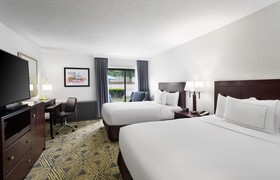 Doubletree by Hilton Washington Meadow Lands Casino Area
