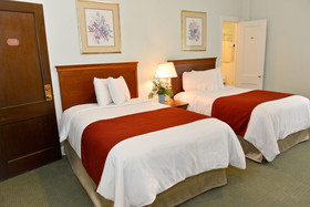 Penn Wells Hotel