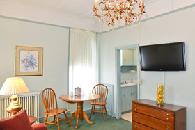 Penn Wells Hotel
