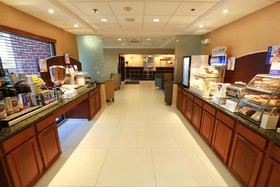 Holiday Inn Express Hotel & Suites West Chester