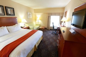 Holiday Inn Express Hotel & Suites West Chester