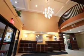 Holiday Inn Express Hotel & Suites West Chester