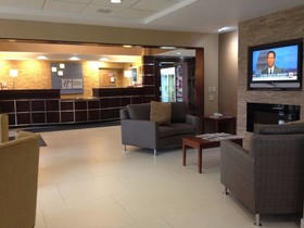 Holiday Inn Express Hotel & Suites West Chester