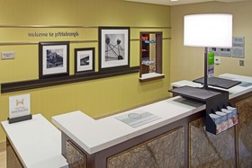 Hampton Inn & Suites Pittsburgh Waterfront West Homestead