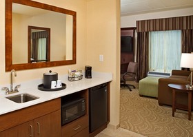 Hampton Inn & Suites Pittsburgh Waterfront West Homestead