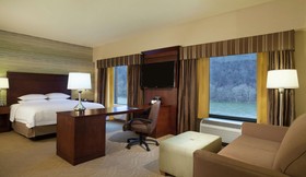 Hampton Inn & Suites Pittsburgh Waterfront West Homestead