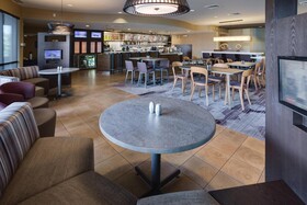 Courtyard by Marriott Providence / Warwick Airport