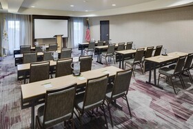 Courtyard by Marriott Providence / Warwick Airport