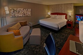 Courtyard by Marriott Providence / Warwick Airport