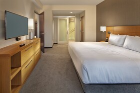 Hyatt Place Warwick Providence Airport