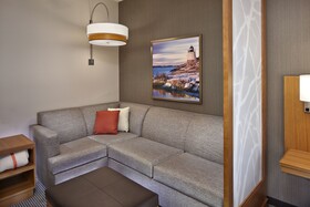 Hyatt Place Warwick Providence Airport