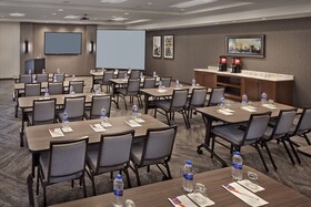 Hyatt Place Warwick Providence Airport
