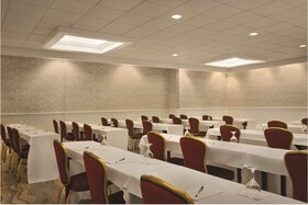 DoubleTree by Hilton Providence Airport Warwick