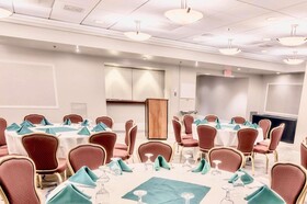 DoubleTree by Hilton Providence Airport Warwick