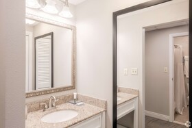 DoubleTree by Hilton Providence Airport Warwick