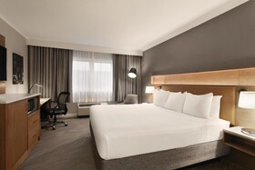 DoubleTree by Hilton Providence Airport Warwick