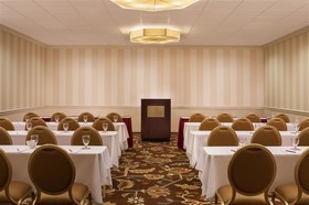 Wyndham Providence Airport