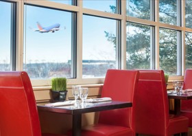 Wyndham Providence Airport