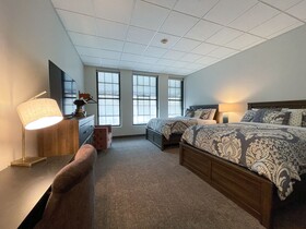 The Alonzo Ward Hotel & Plaza