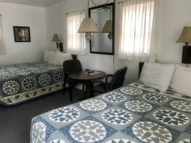 Chalet Motel