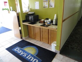 Days Inn by Wyndham Custer