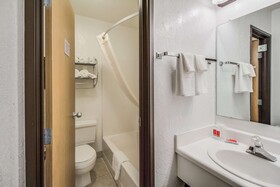 Econo Lodge Custer