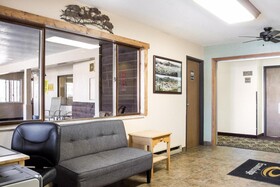 Econo Lodge Custer