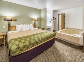 Econo Lodge Custer