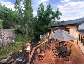 Super 8 by Wyndham Deadwood/Black Hills Area