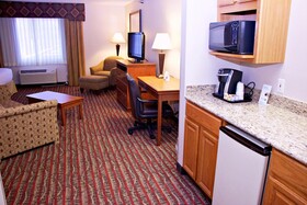 Holiday Inn Express Hotel & Suites Pierre - Fort Pierre