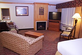 Holiday Inn Express Hotel & Suites Pierre - Fort Pierre