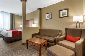 Comfort Inn & Suites Hill City