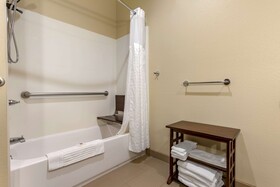 Comfort Inn & Suites Hill City
