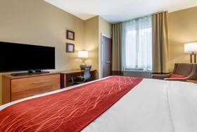 Comfort Inn & Suites Hill City