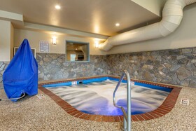 Comfort Inn & Suites Hill City
