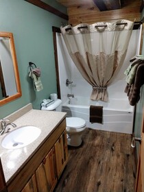 Freedom Ridge Cabins