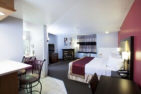 Ramada by Wyndham Keystone Near Mt Rushmore