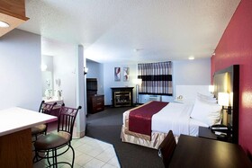 Ramada by Wyndham Keystone Near Mt Rushmore
