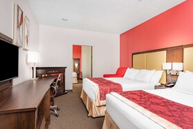 Ramada by Wyndham Keystone Near Mt Rushmore