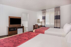 Ramada by Wyndham Keystone Near Mt Rushmore