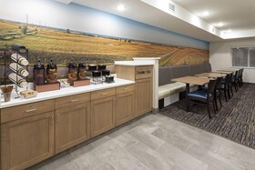 Grandstay Hotel and Suites