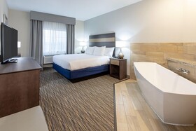Grandstay Hotel and Suites