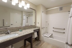 Grandstay Hotel and Suites