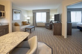 Grandstay Hotel and Suites