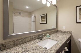 Grandstay Hotel and Suites