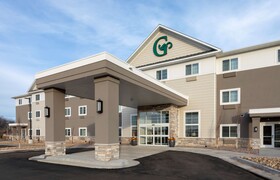 Grandstay Hotel and Suites
